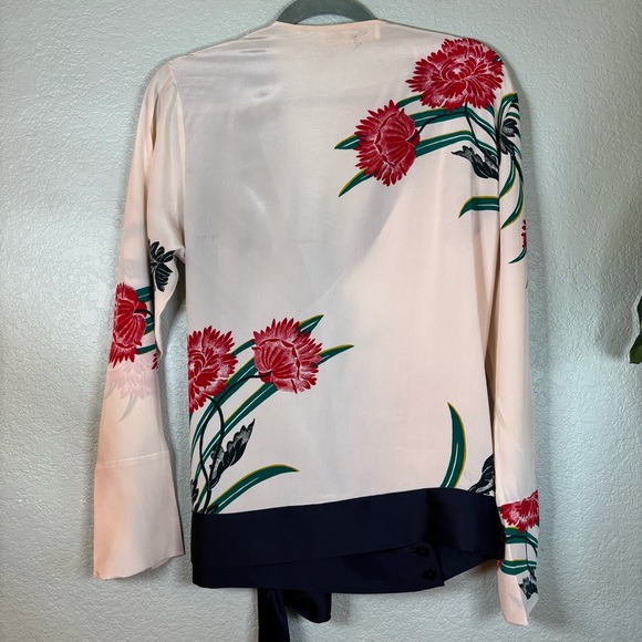 Diane von Furstenberg Silk Ivory Magenta Teal Navy Bohemian Floral Wrap Blouse S - Picture 7 of 15